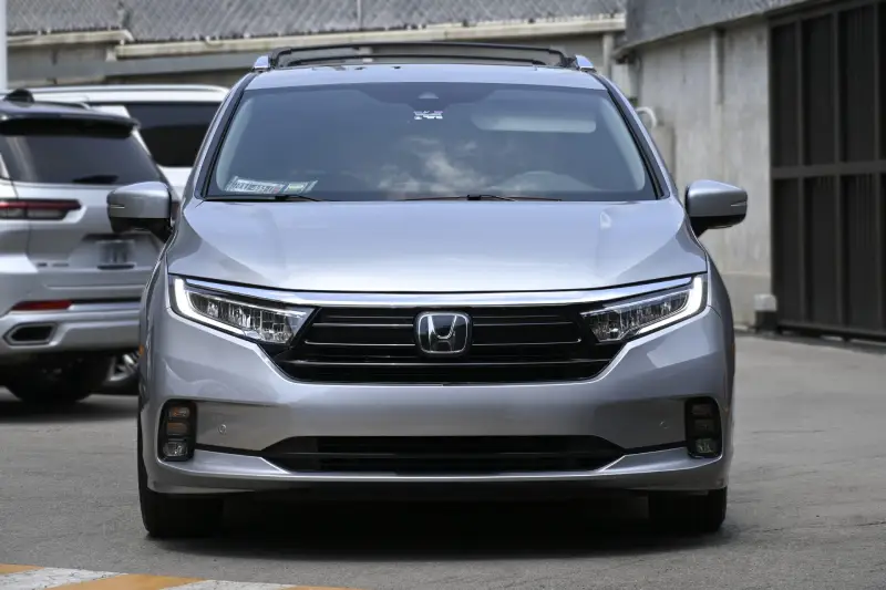 Honda Odyssey Touring 2024